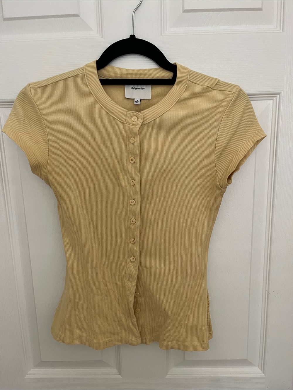 Reformation Raelynn knit top in color Blonde - Picture 4 of 4